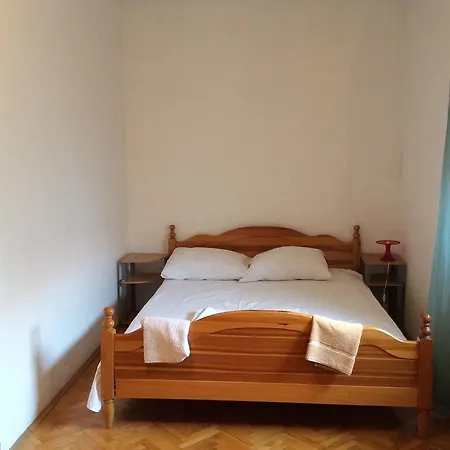 Aksoj *
